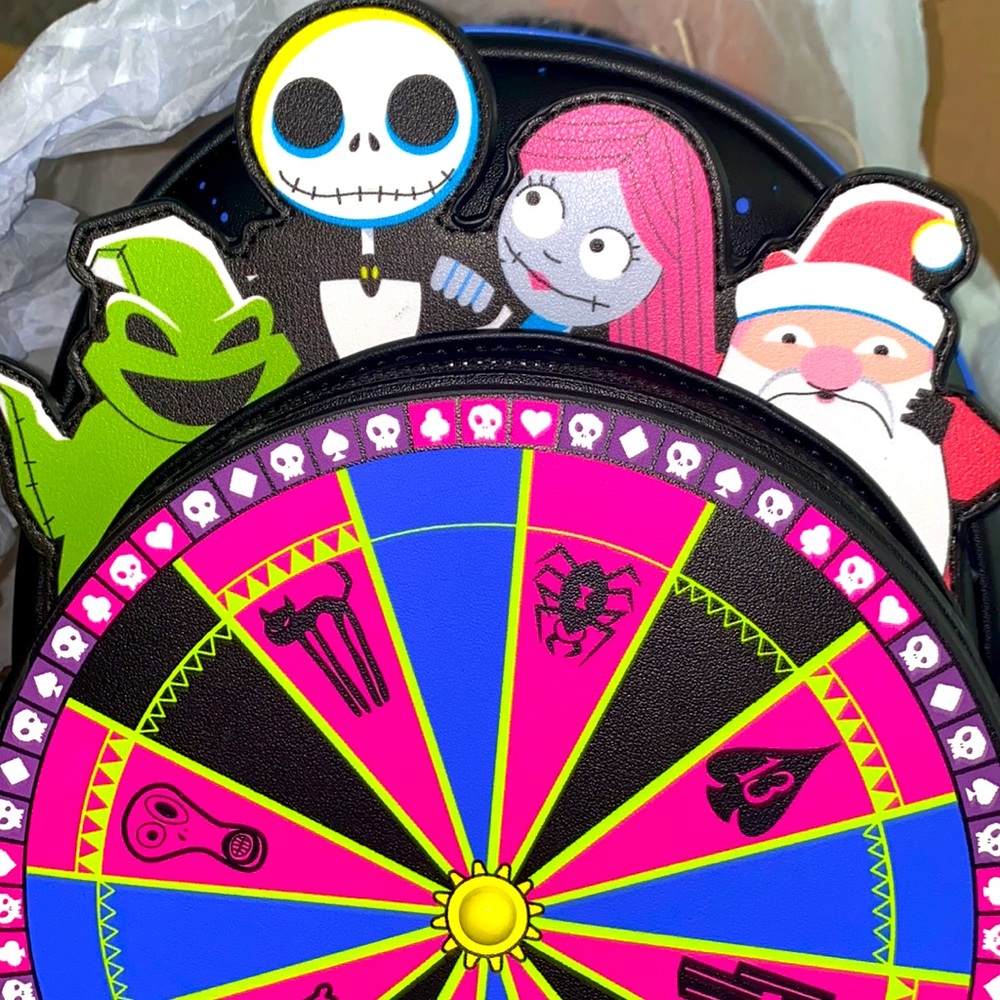 Loungefly Oogie Boogie(Moving roulette) Mini backpack! BNIB !π€ππππππ²π - Picture 10 of 15